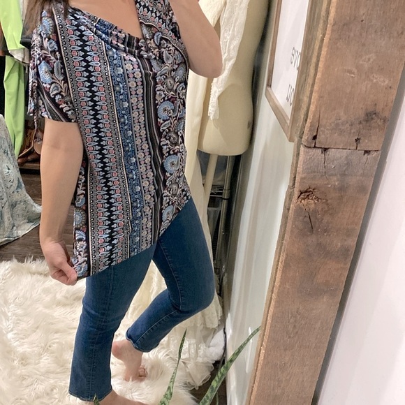 Liz Claiborne career floral top size large - Picture 2 of 6